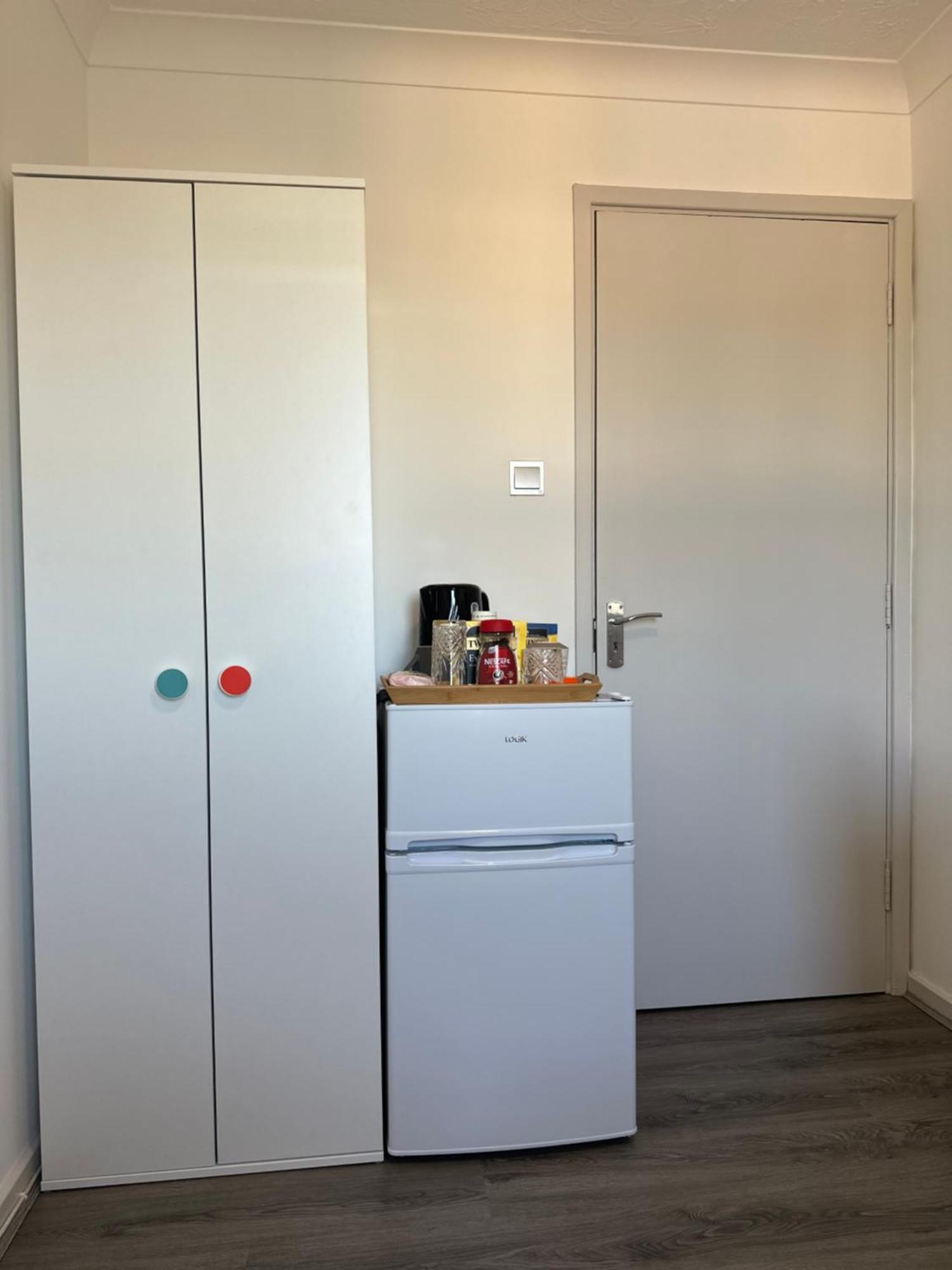 Hlm Single Only Apartment London