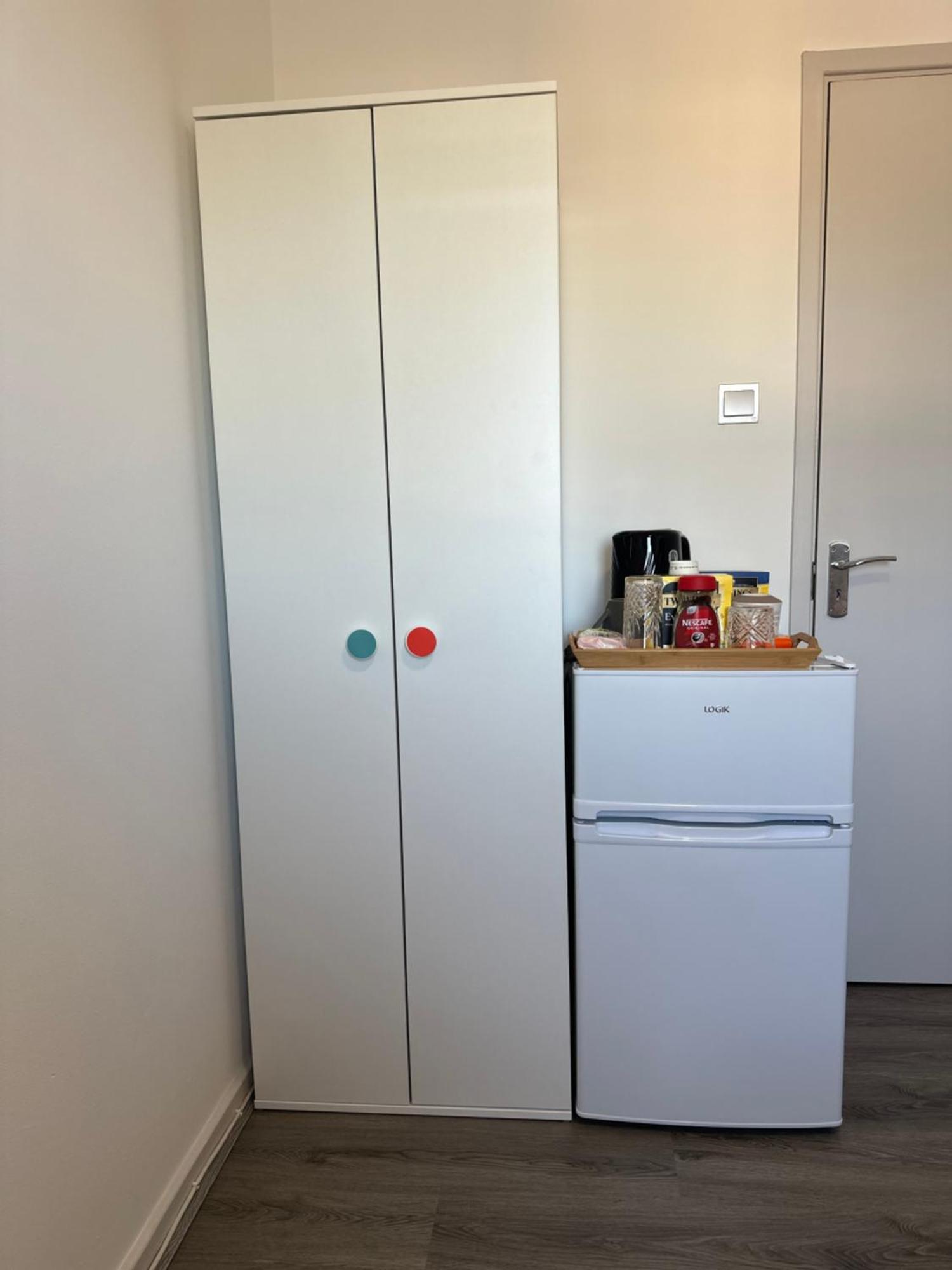Hlm Single Only Apartment London